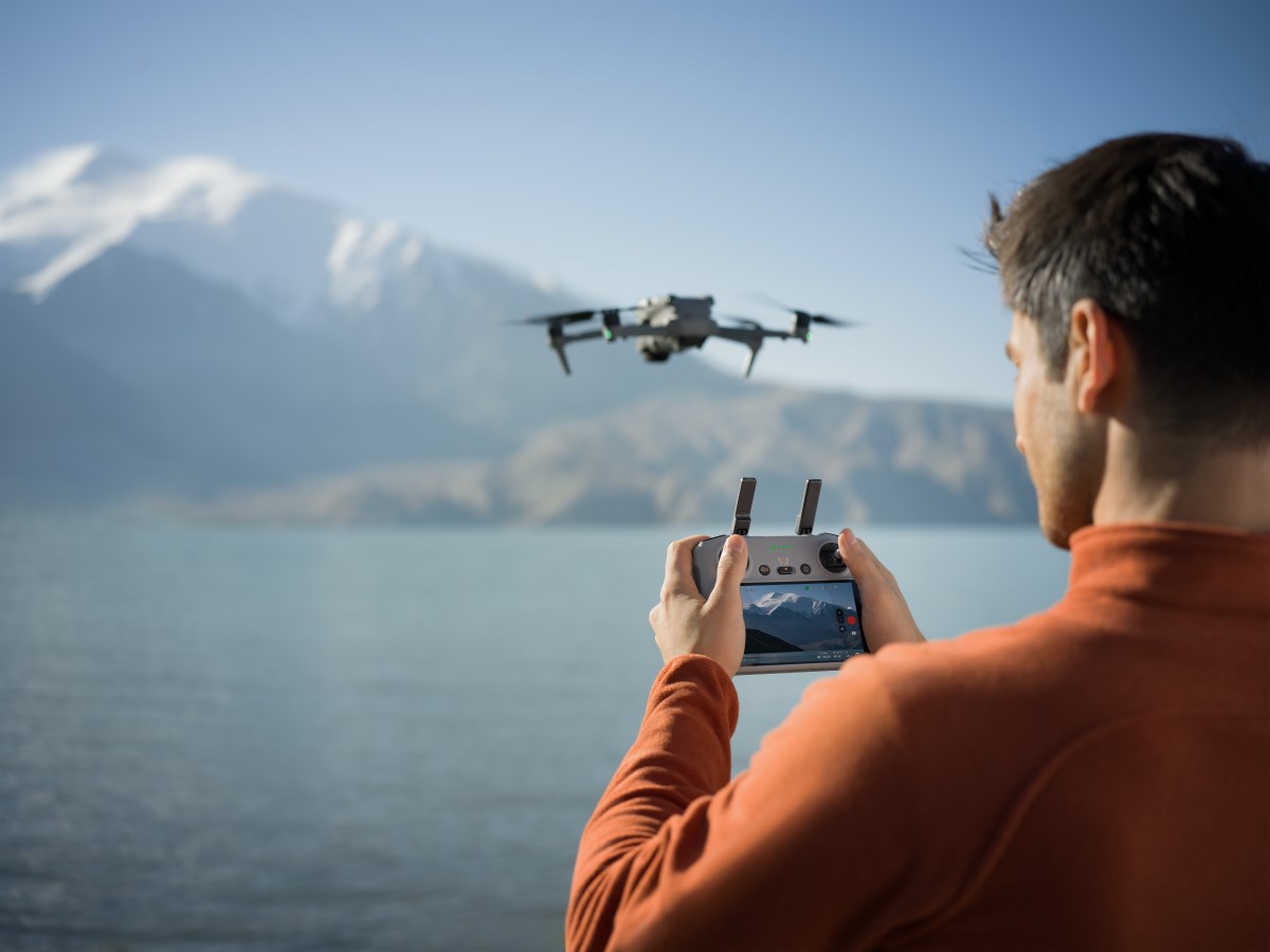 DJI